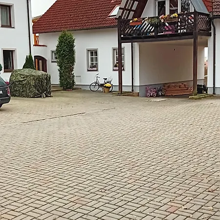 Gæstehus U Dubu 3*